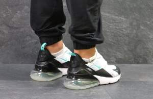 Мужские кроссовки Nike AIR 270 Мужские кроссовки Nike AIR 270